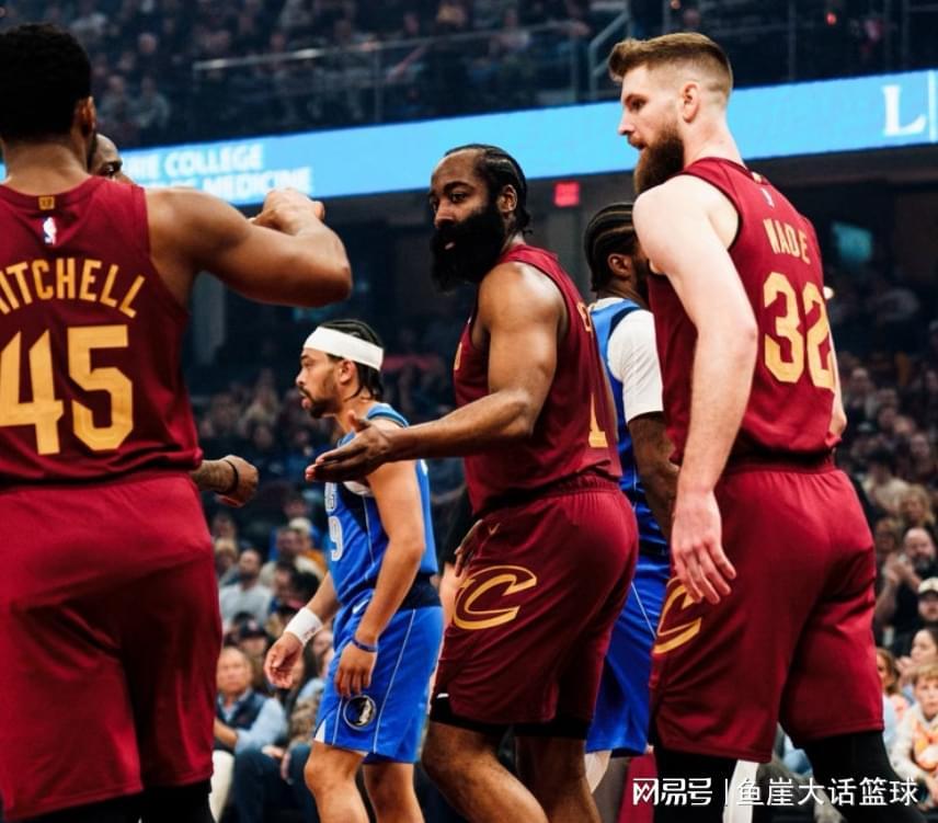 骑士大爆冷！哈登13分6失误，状元27+6立大功，米切尔26+11创纪录